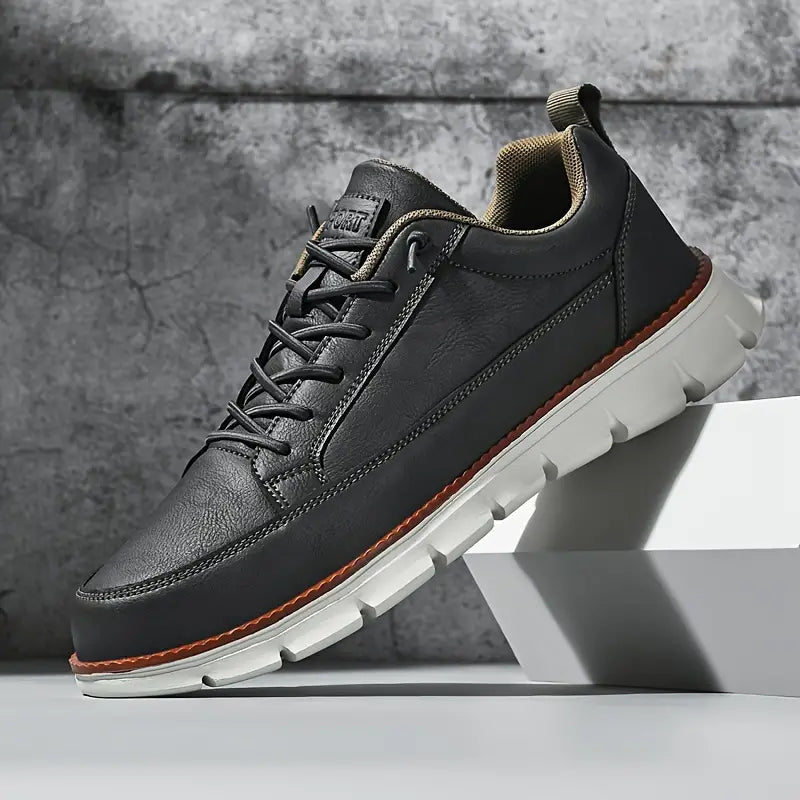 James – Comfortable Leather Trainers
