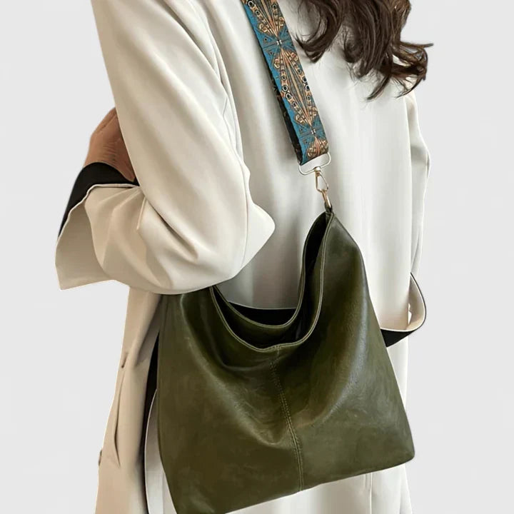 Elyzandraa | Sophisticated Handbag